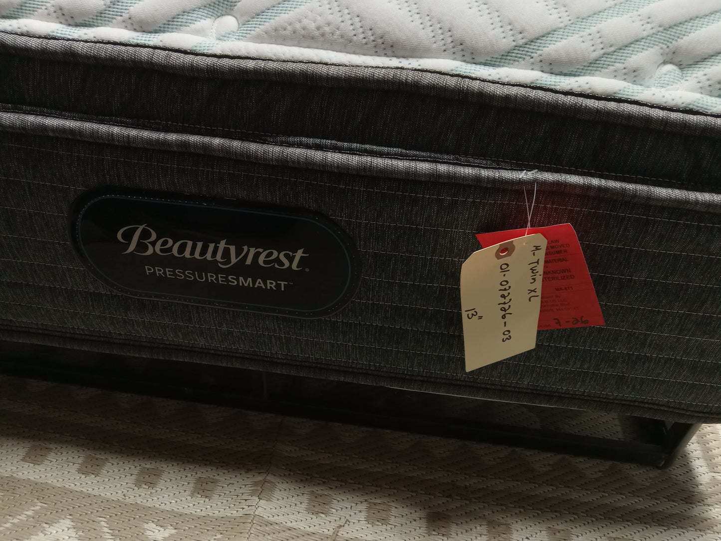 Beautyrest | PressureSmart | 13" Twin XL Mattress