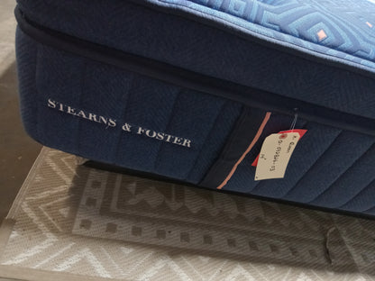 Stearns & Foster | Lux Estate | 14" Queen Mattress