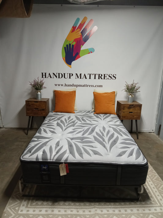 Sealy | Posturepedic Plus Narragansett | 11" Full Mattress