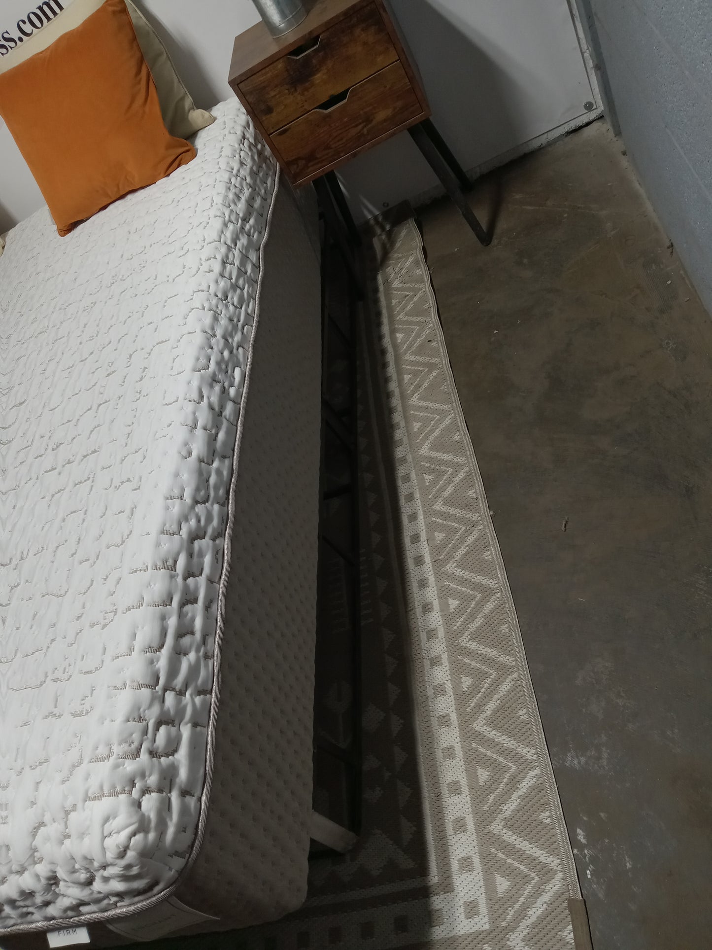 Enchant | Plush Firm | 16" Queen Mattress