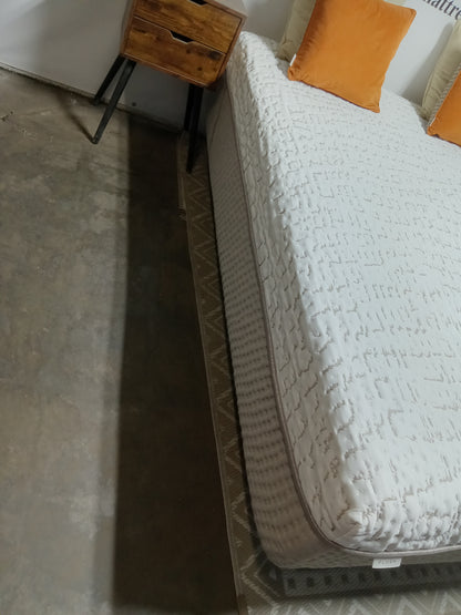 Enchant | Plush Firm | 16" Queen Mattress