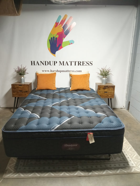 Beautyrest | World Class Windsor | 15" Queen Mattress