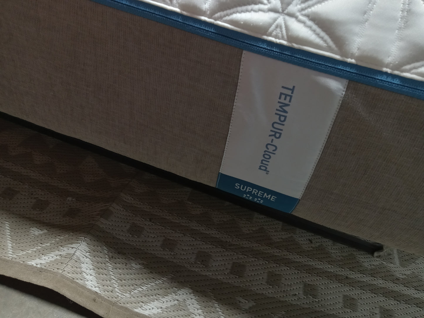 Tempur-Pedic | Tempur Cloud Supreme | 10" Queen Mattress