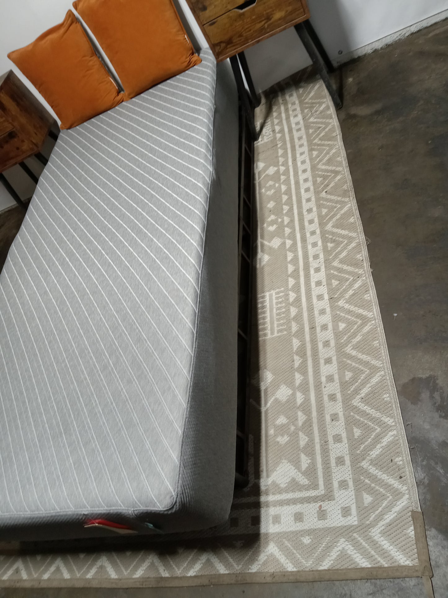 Siena |  Signature  Memory  Foam | 10" Mattress