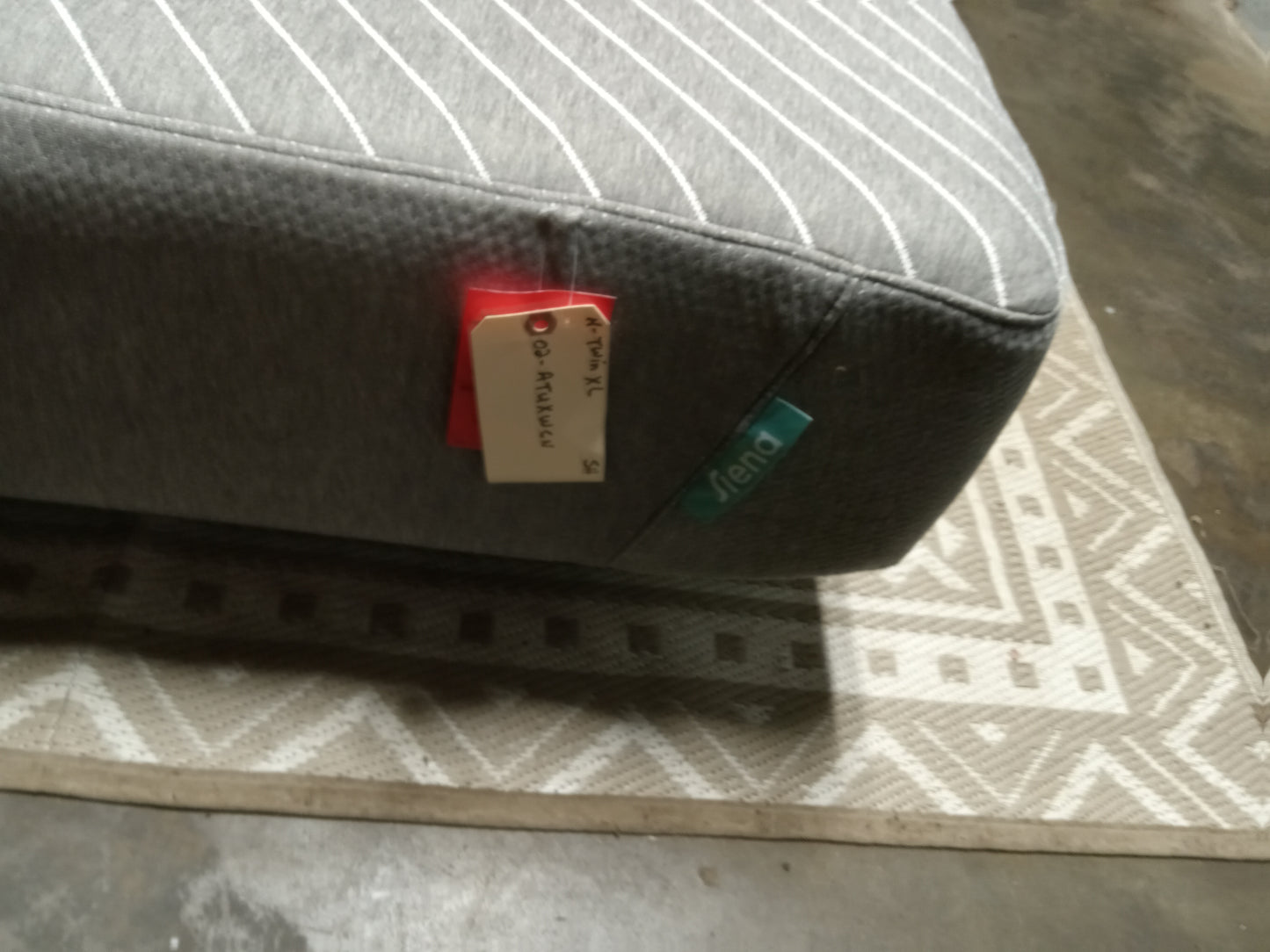Siena |  Signature  Memory  Foam | 10" Mattress