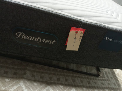 Beautyrest | Xtra Incredible Medium Hybrid | 13" Queen Mattress