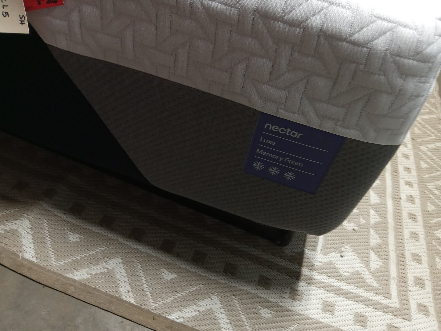 Nectar | Luxe Memory Foam | 14" Twin XL Mattress