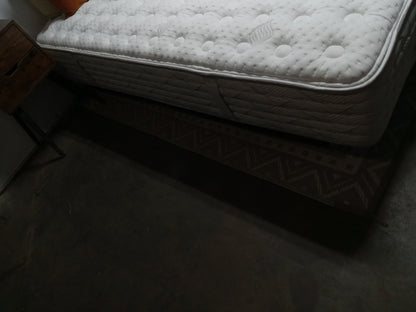 Aireloom | Timeless Oddessey II - Cypress Firm  | 13" Queen Mattress