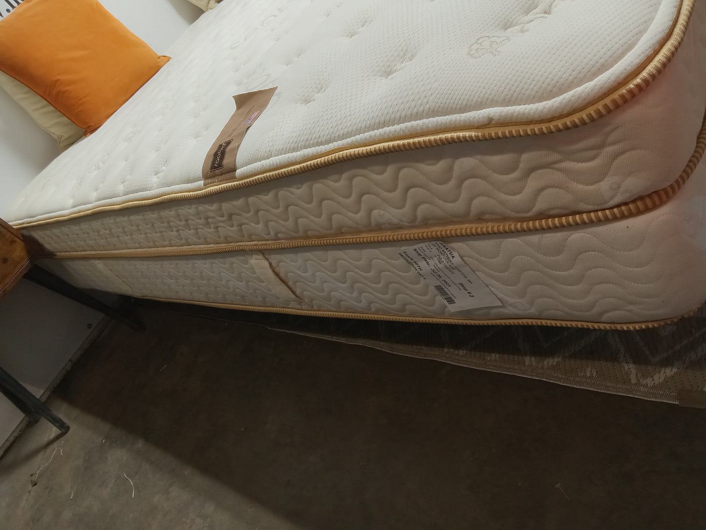 Saatva | Classic | 14.5" King Mattress