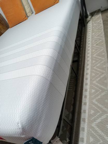 Leesa | Youth | 10" Full Mattress