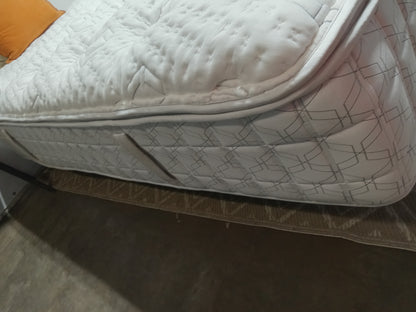 Aireloom | Sonoma Luxtop Plush | 14" King Mattress