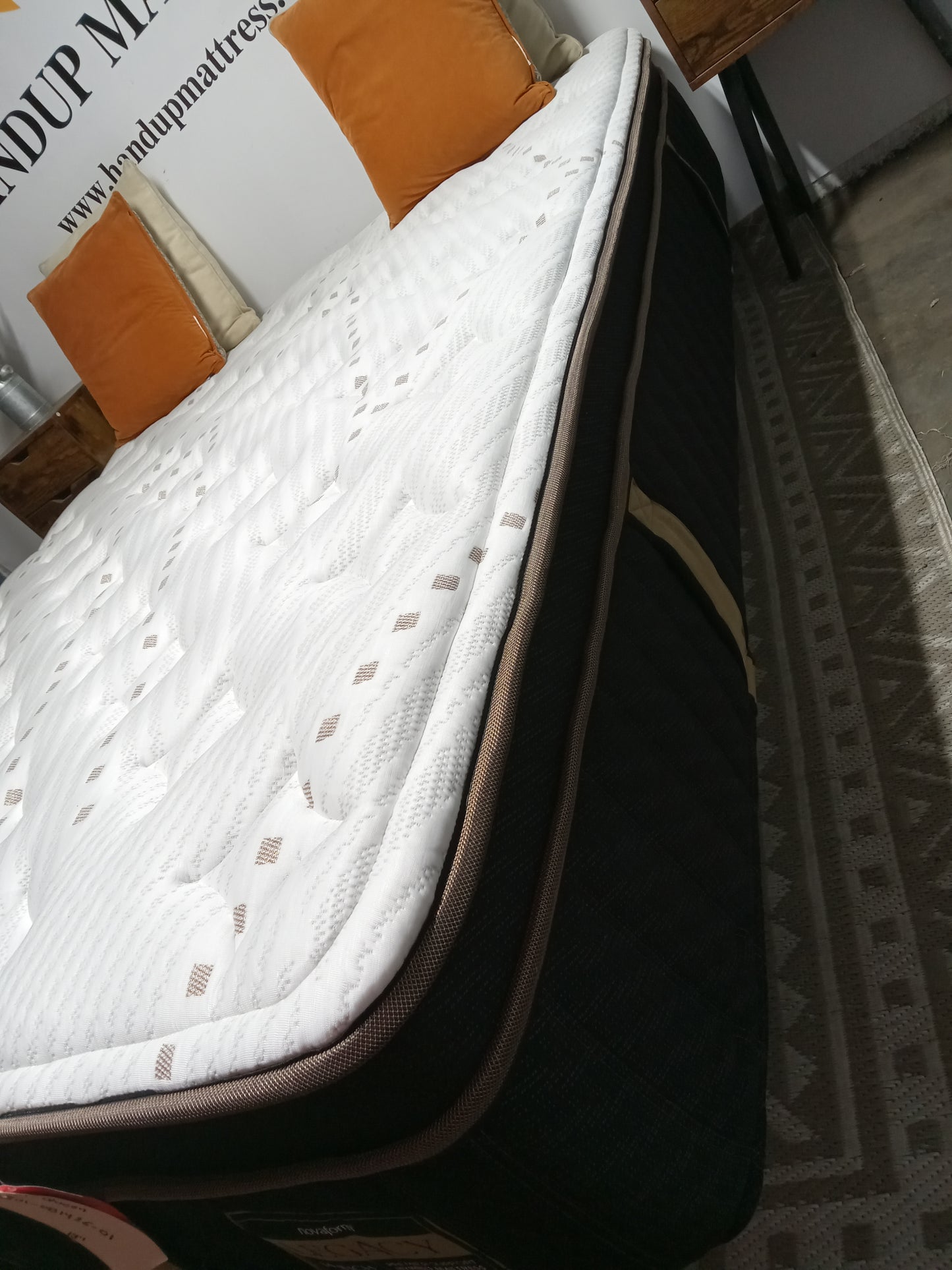 Novaform | Legacy Premier Support | 14" Queen Mattress