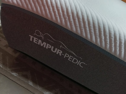 Tempur-Pedic | Adapt Medium | 11" Twin XL Mattress