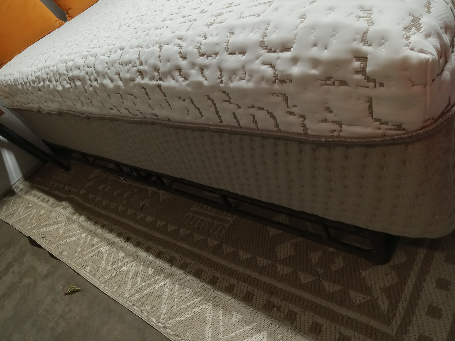 Bob-O-Pedic | Enchant | 16" Twin XL Mattress