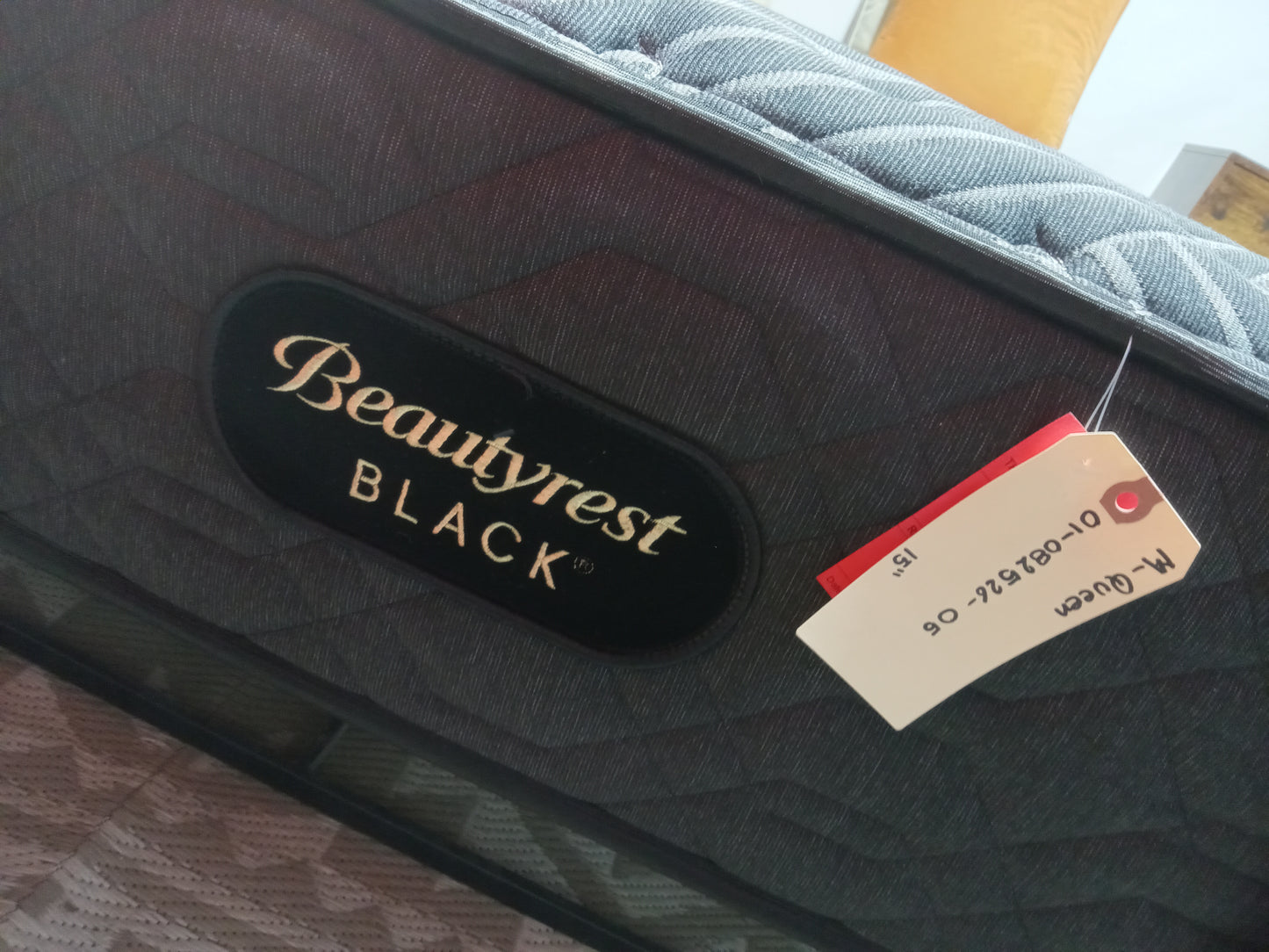 Beautyrest | Black Series 1 | 13.5" Queen Mattress