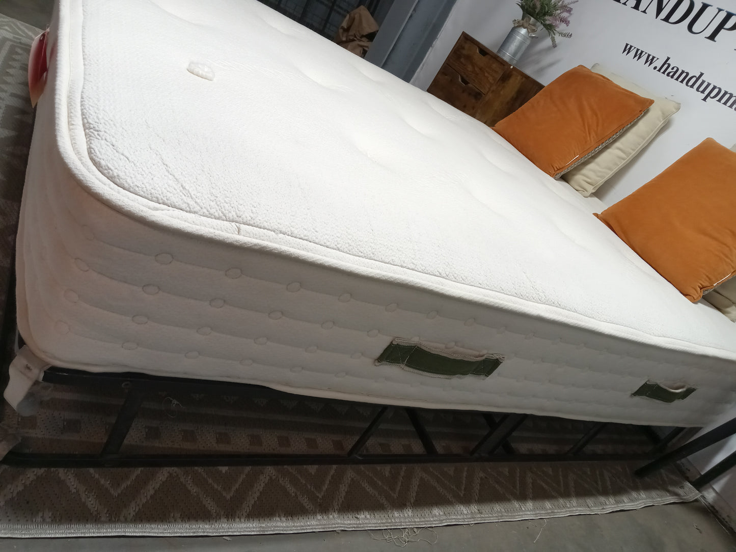 Avocado | Organic Hybrid | 10'' Full Mattress