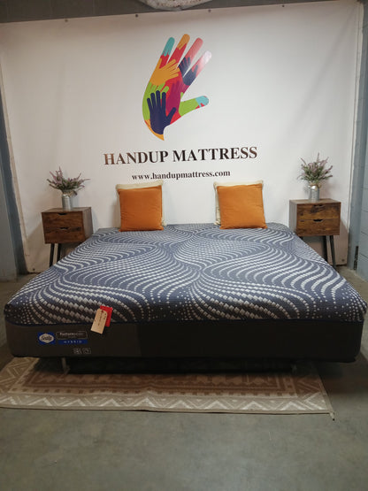Sealy | Posturepedic Plus Albany Hybrid | 13" King Mattress
