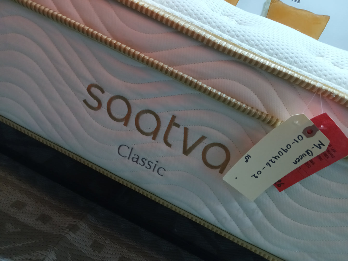 Saatva | Classic | Firm | 10" Queen Mattress