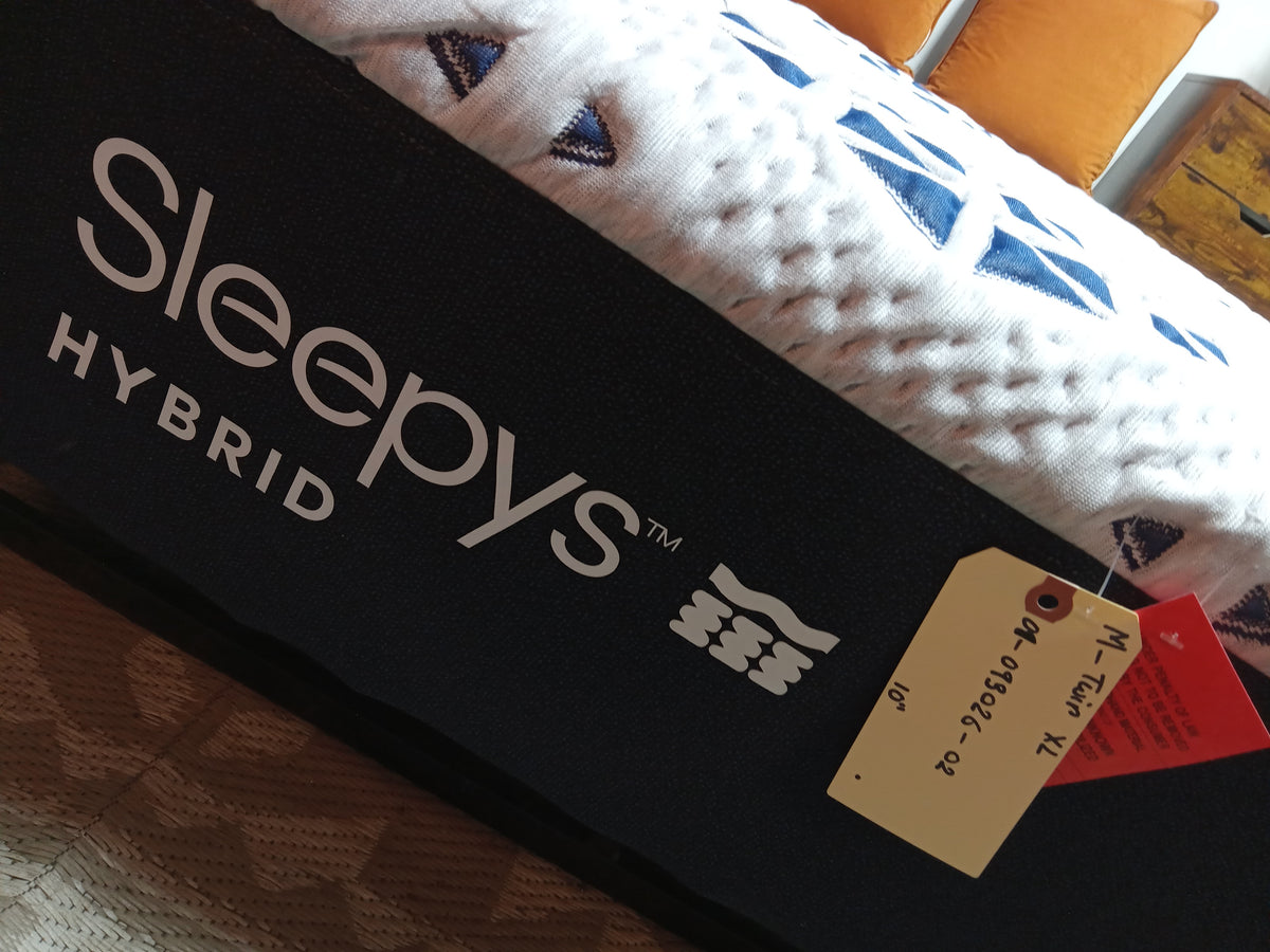 Sleepy’s by Sealy | Hybrid 10" | Twin XL Mattress