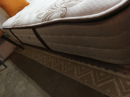Stearns & Foster | Scarborough Luxury Firm 12" | Queen Mattress