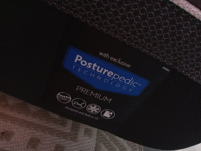 Sealy | Posturepedic Premium Silver Chill Plush Hybrid 14" | King Mattress