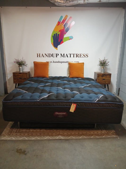 Beautyrest | World Class Windsor 14" Pillow Top | King Mattress