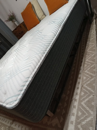 Beautyrest | PressureSmart Standard Plush 10" | Queen Mattress
