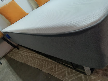 Casper | Cooling Select Hybrid 12" | Queen Mattress