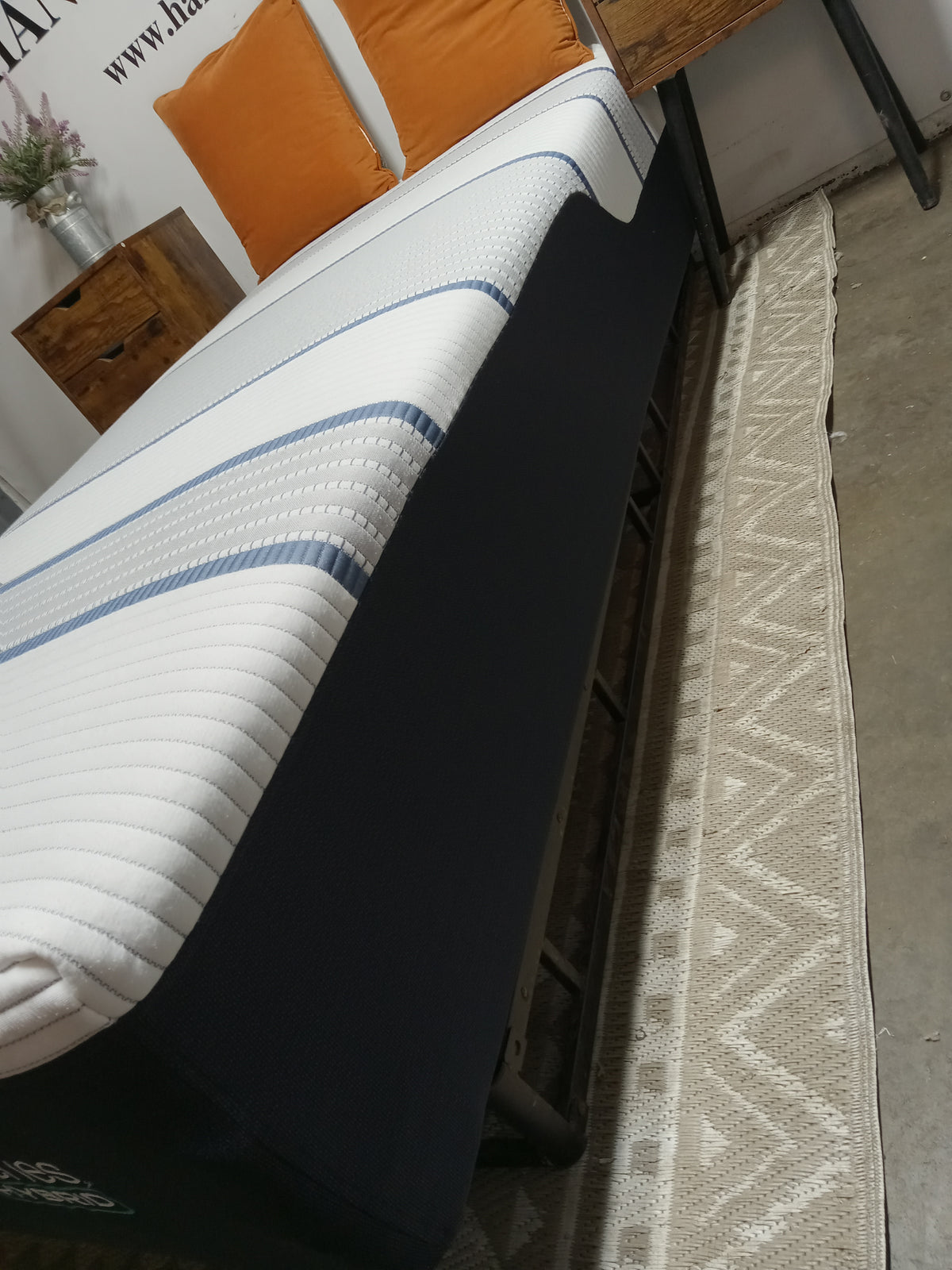 Serta | iSeries Hybrid 4000 Plush 14.5" | Twin XL Mattress