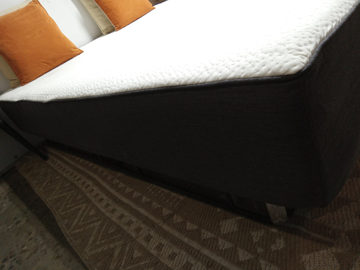 FoamTex USA | CoolGel Ultimate Memory Foam 10.5" | Queen Mattress