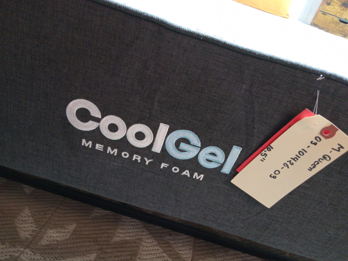 FoamTex USA | CoolGel Ultimate Memory Foam 10.5" | Queen Mattress