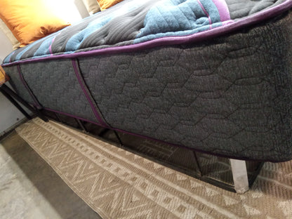 Beautyrest | World Class Starfall Extra Firm 13.5" | Queen Mattress