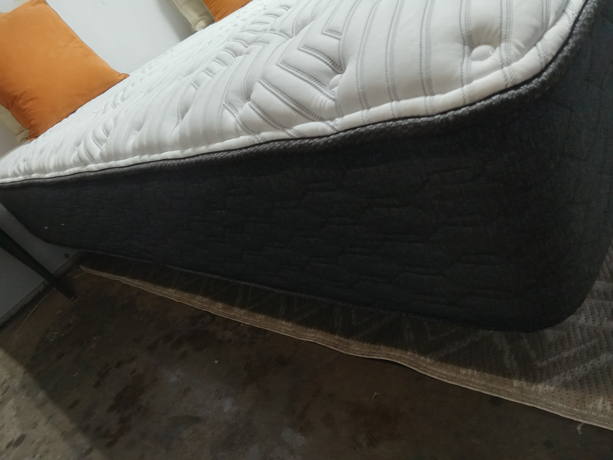 Beautyrest | Xtra Incredible Medium 13" | King Mattress