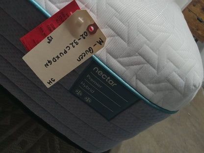 Nectar | Premier 13" Hybrid | Queen Mattress