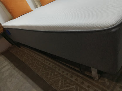 Casper | Hybrid 12" Foam & Pocketed Coil | Queen Mattress