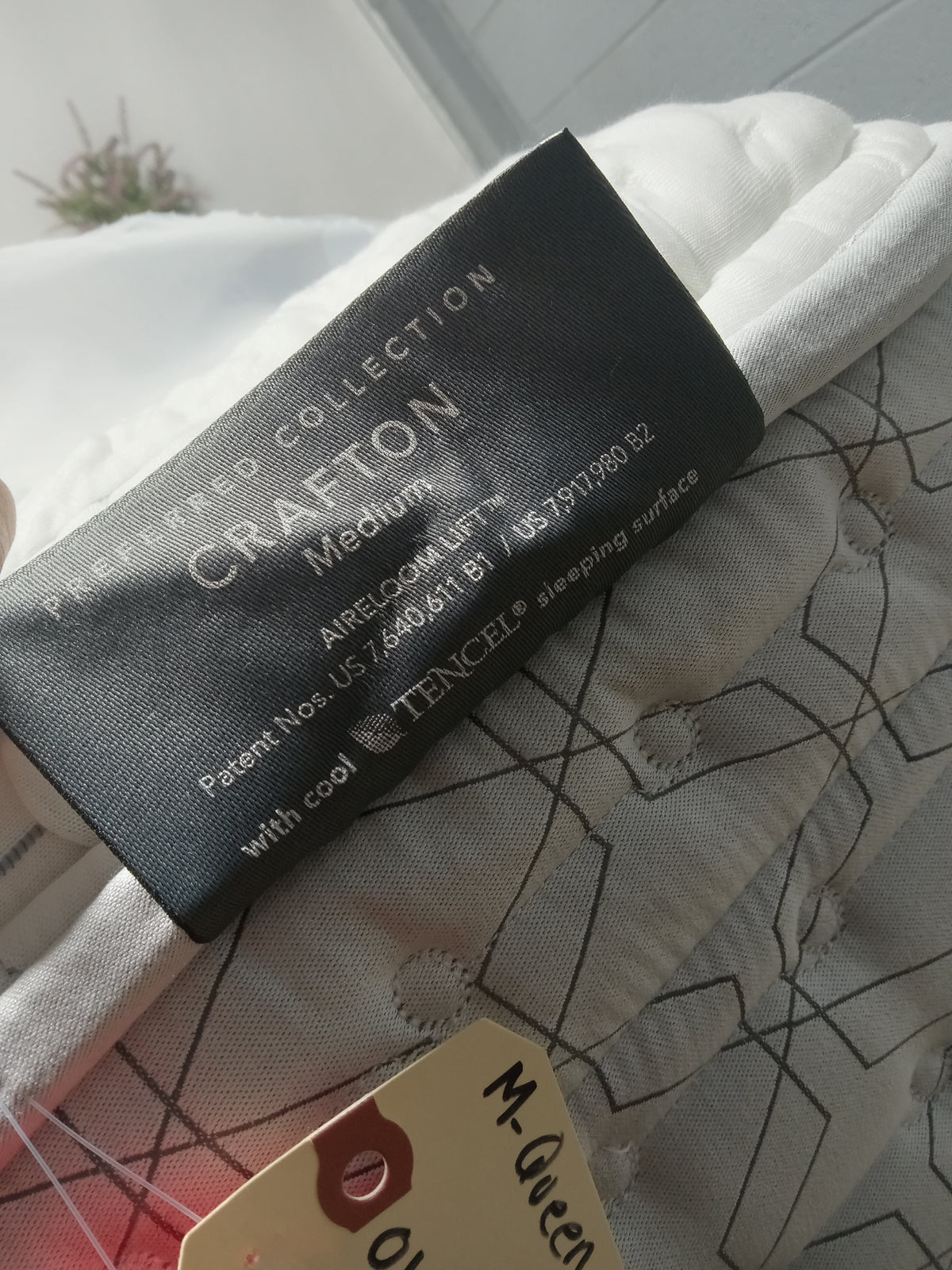 Aireloom | Preferred Collection Crafton Medium | 13" | Queen Mattress