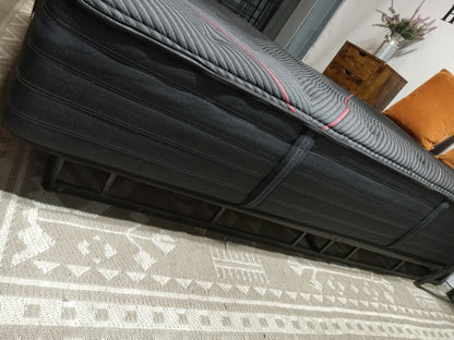 Beautyrest | Black C-Class Medium Tight-Top | 13.75" | Twin XL Mattress