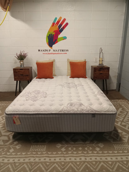 Baltimore | 13'' Firm Queen Mattress