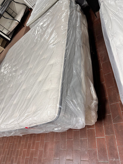 Beautyrest | Soft Pillow Top | 12" King Mattress
