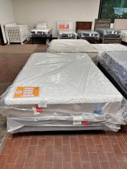 Tempur-Pedic | Tempur Cloud Prima | 10" Full Mattress