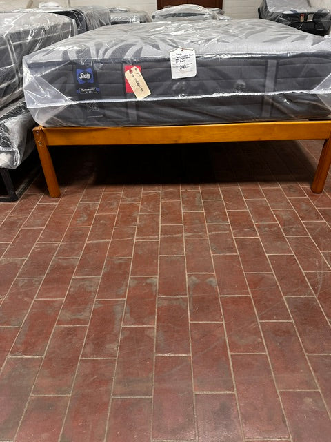 Wood | Platform Bed | Full