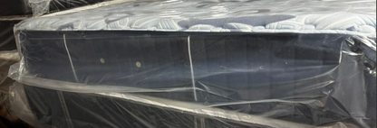 Stearns & Foster | Estate Collection 15" | Queen Mattress